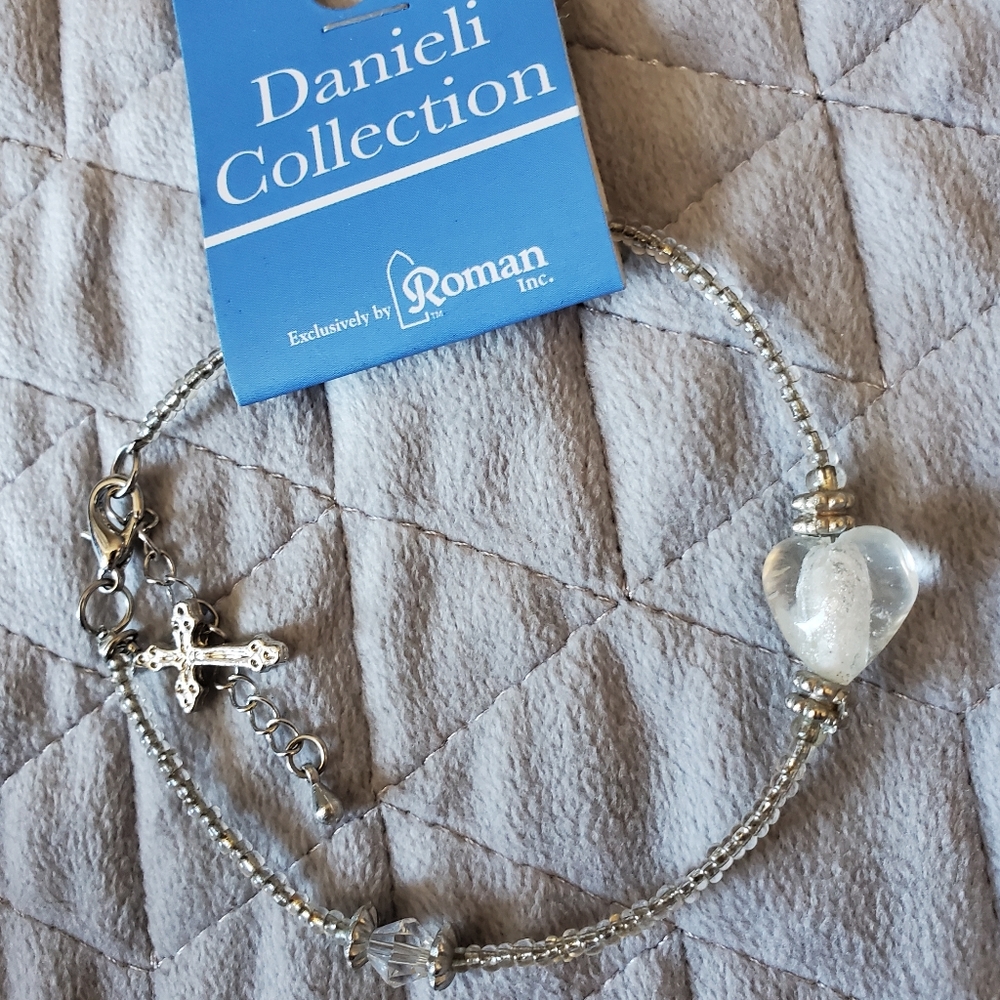NWT Danieli collection bracelet silver, Made in USA